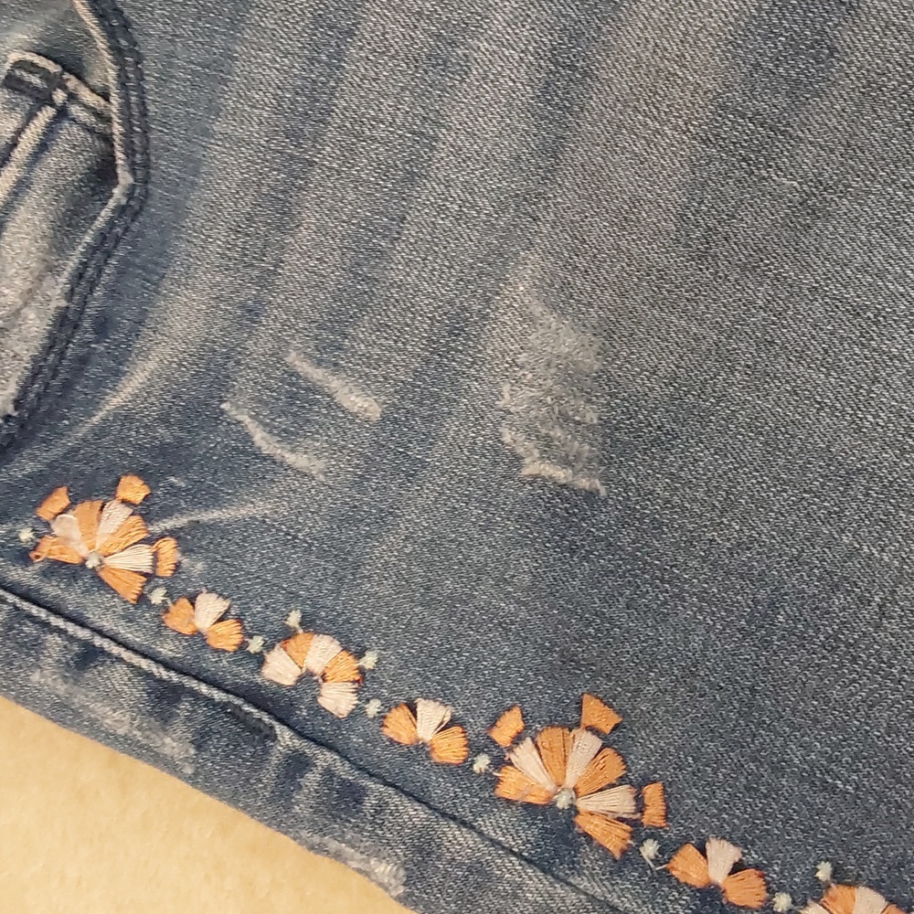 Vintage America Blues Boho Skinny jeans With Embroidered Sides Size 8/29 - Picture 4 of 13